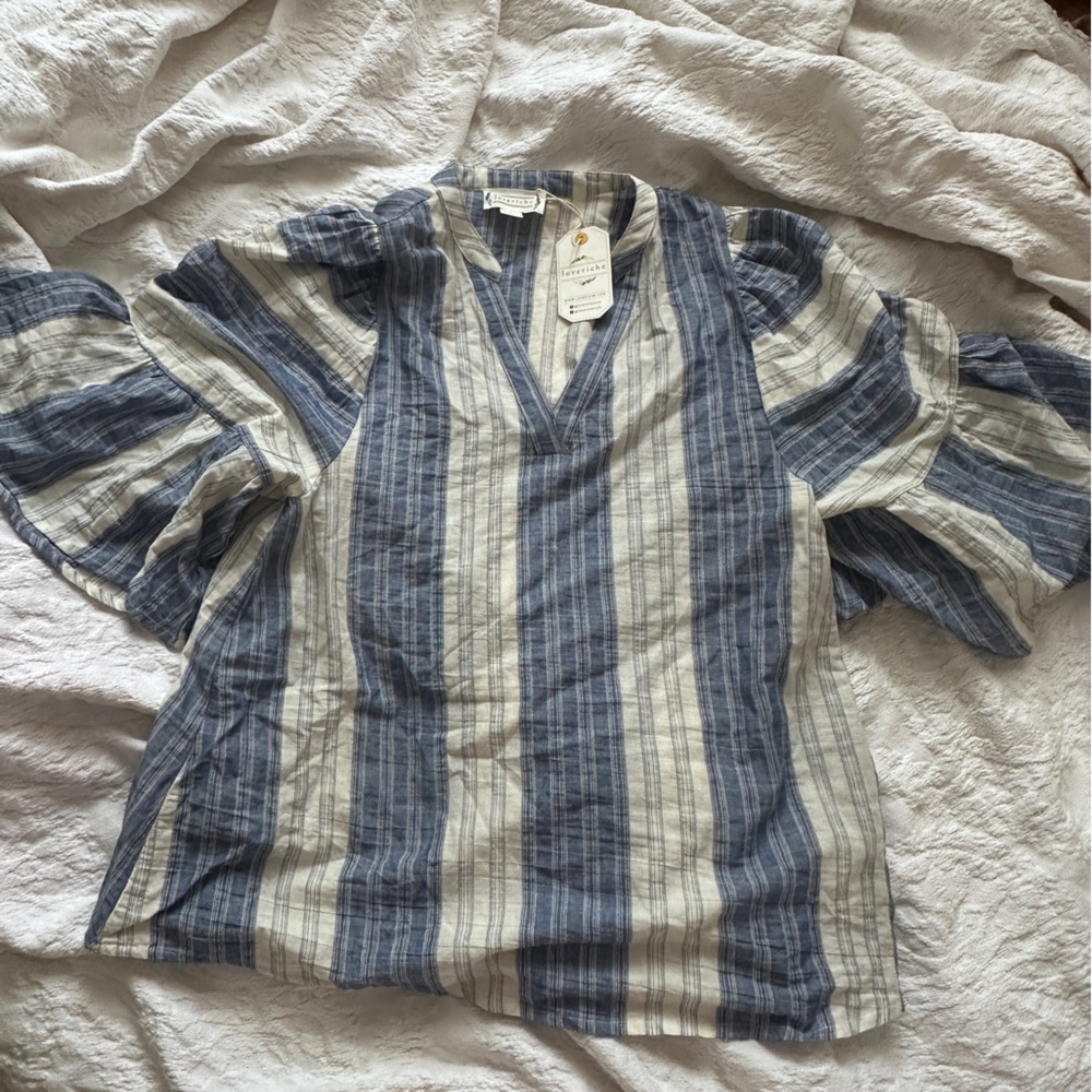 NWT LoveRiche Blue and White Cotton Tunic Top